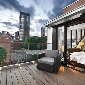 épik 3*, Montréal Canada